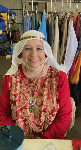 File:Delphina in red.jpg